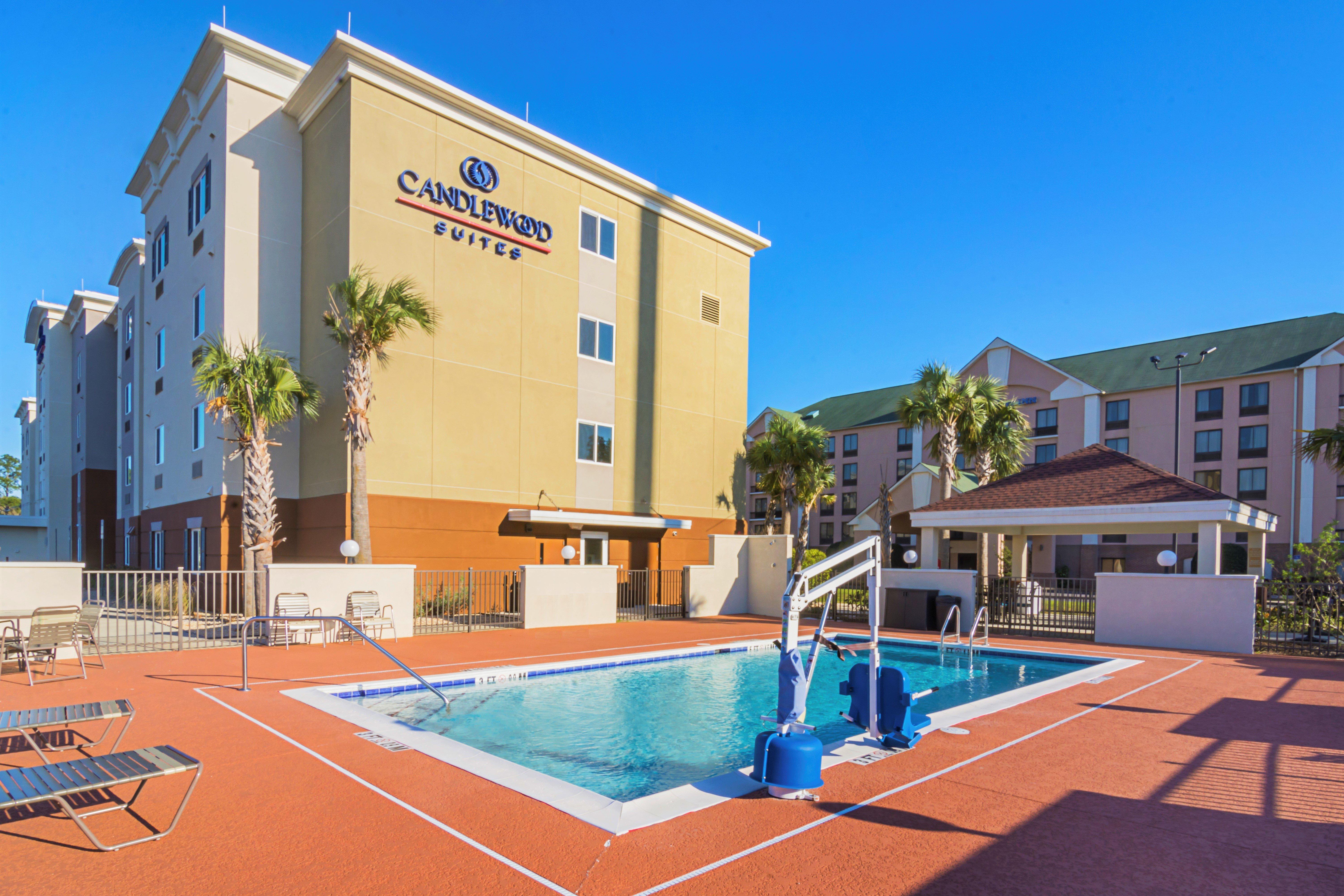 Candlewood Suites - Pensacola - University Area By Ihg Exterior foto