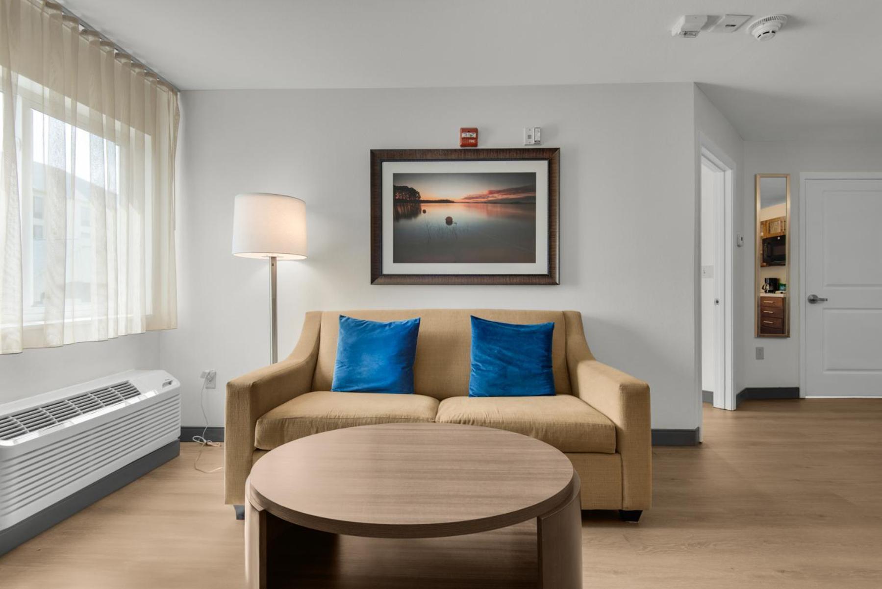 Candlewood Suites - Pensacola - University Area By Ihg Exterior foto